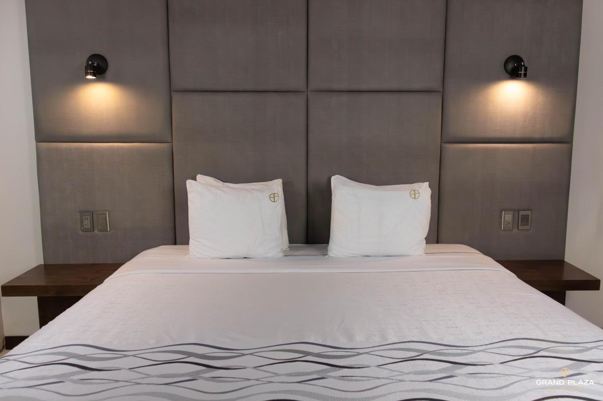 Hotel Grand One Plaza Tijuana Exteriér fotografie